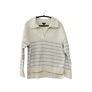 wild fable White Pullover with Light Blue Stripes V-Neck Collar